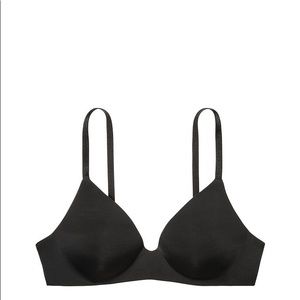 Victoria’s Secret Wireless T-Shirt Bra
